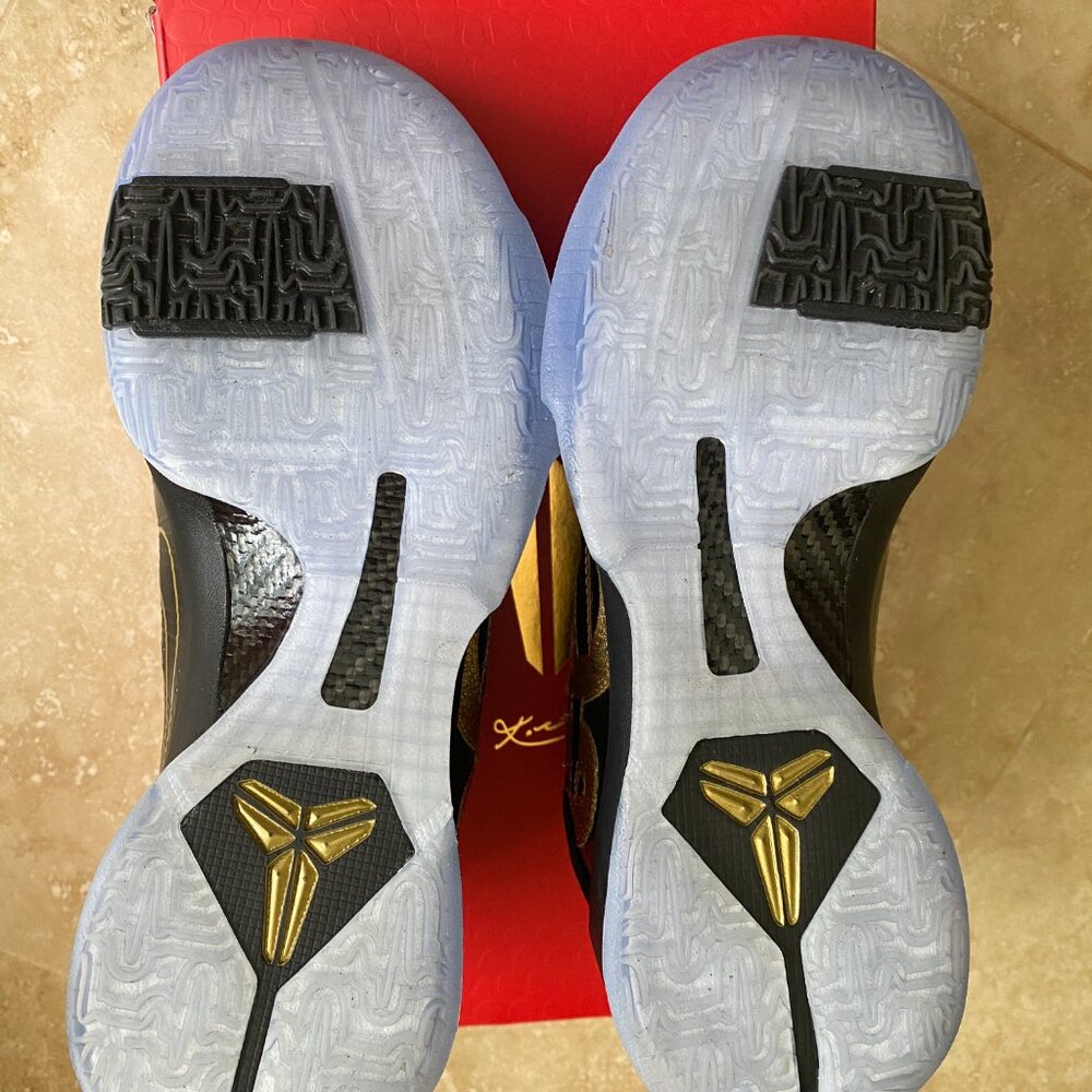Nike Kobe V Protro 'Year of the Mamba - Eggplant' IB4481-500 Basketball size 7 - Picture 3 of 8